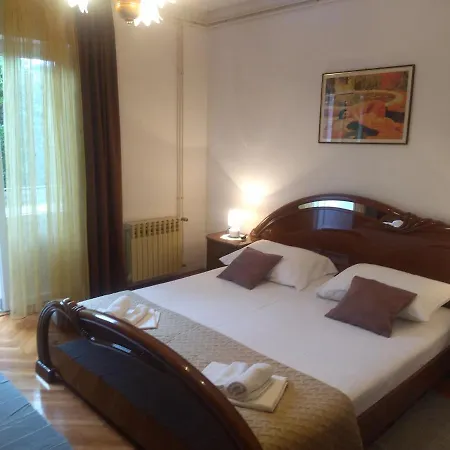 With Parking Space Pag - 16016 * Pag Town