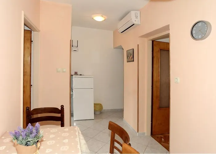 With Parking Space Pag - 16016 Апартаменты *