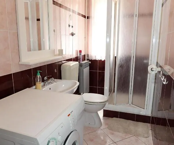 Apartment With Parking Space Pag - 16016